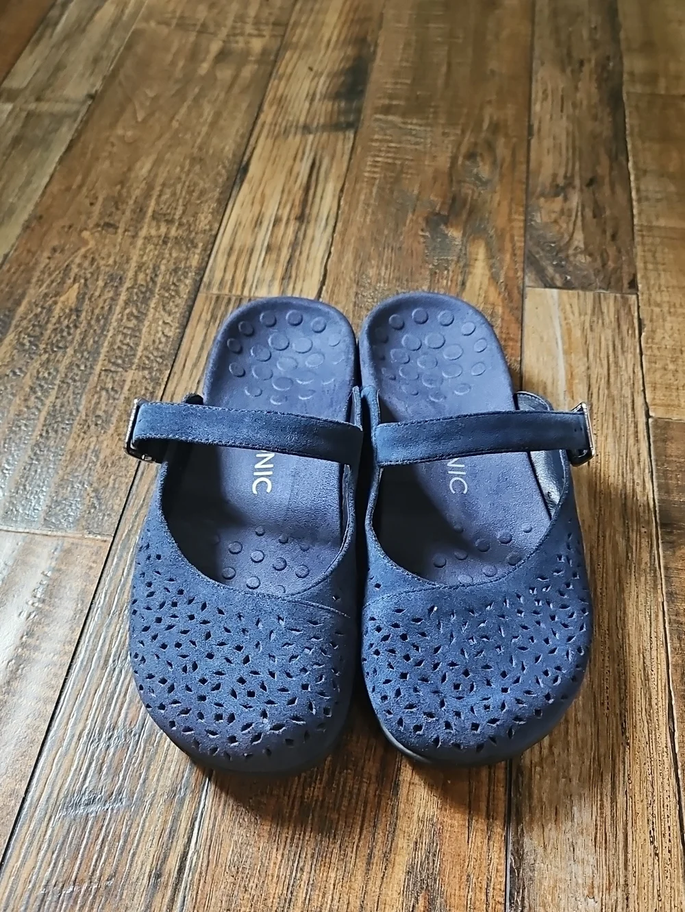 Vionic Womens Comforrable Navy Soft Suede Perforated Mary Jane Flats